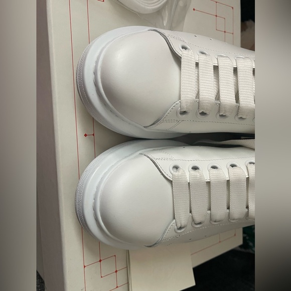 Authentic Alexander McQueen Platform Sneakers size 39 - Picture 8 of 12